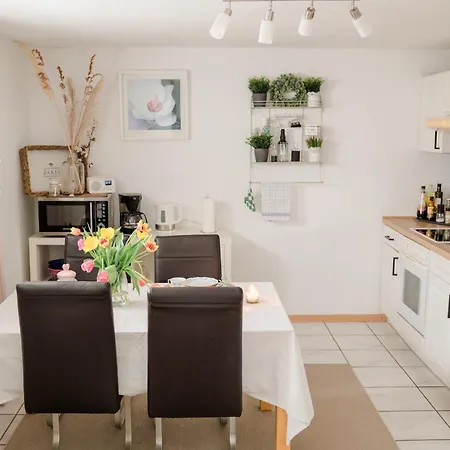 Buchlindenweg - & Oda ve Kahvaltı Breitscheid (Hessen)