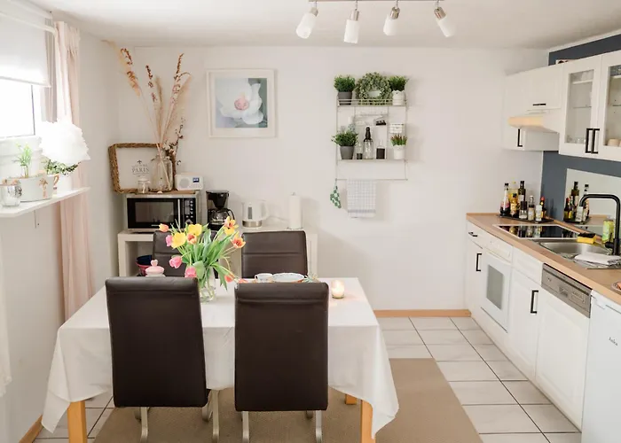 Buchlindenweg - & Couette-café Breitscheid (Hessen)