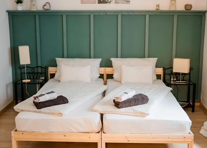 Buchlindenweg - & * Breitscheid (Hessen)